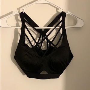 VS Sports Bra